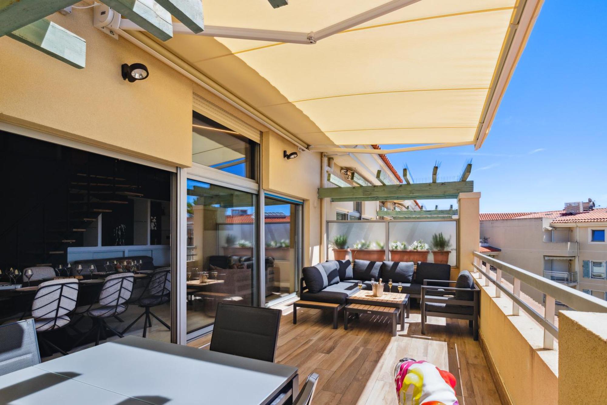 Duplex Villa Les Pins 89M2 Et Terrasse 30M2 Antibes Exteriör bild