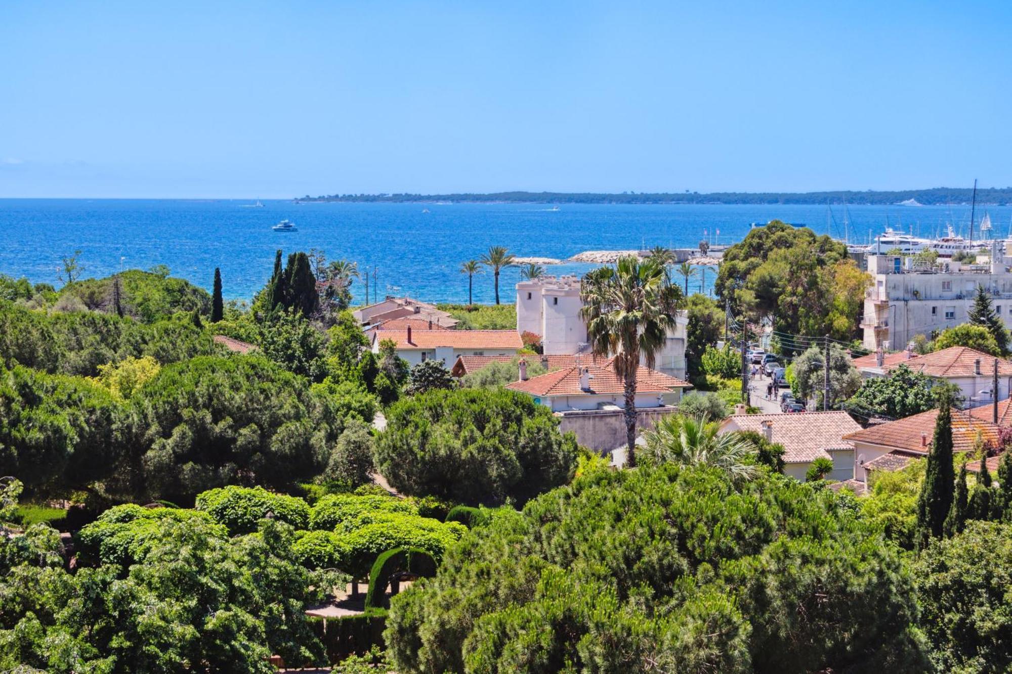Duplex Villa Les Pins 89M2 Et Terrasse 30M2 Antibes Exteriör bild